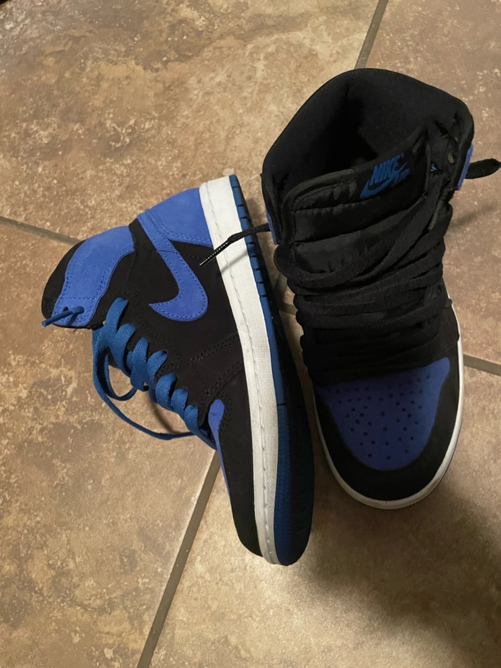 Nike Air Jordan 1 High - Black and Blue